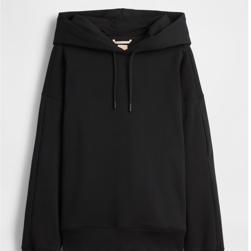 Gap x Beis Heavyweight Travel Hoodie
Black small NWT - Picture 6 of 10